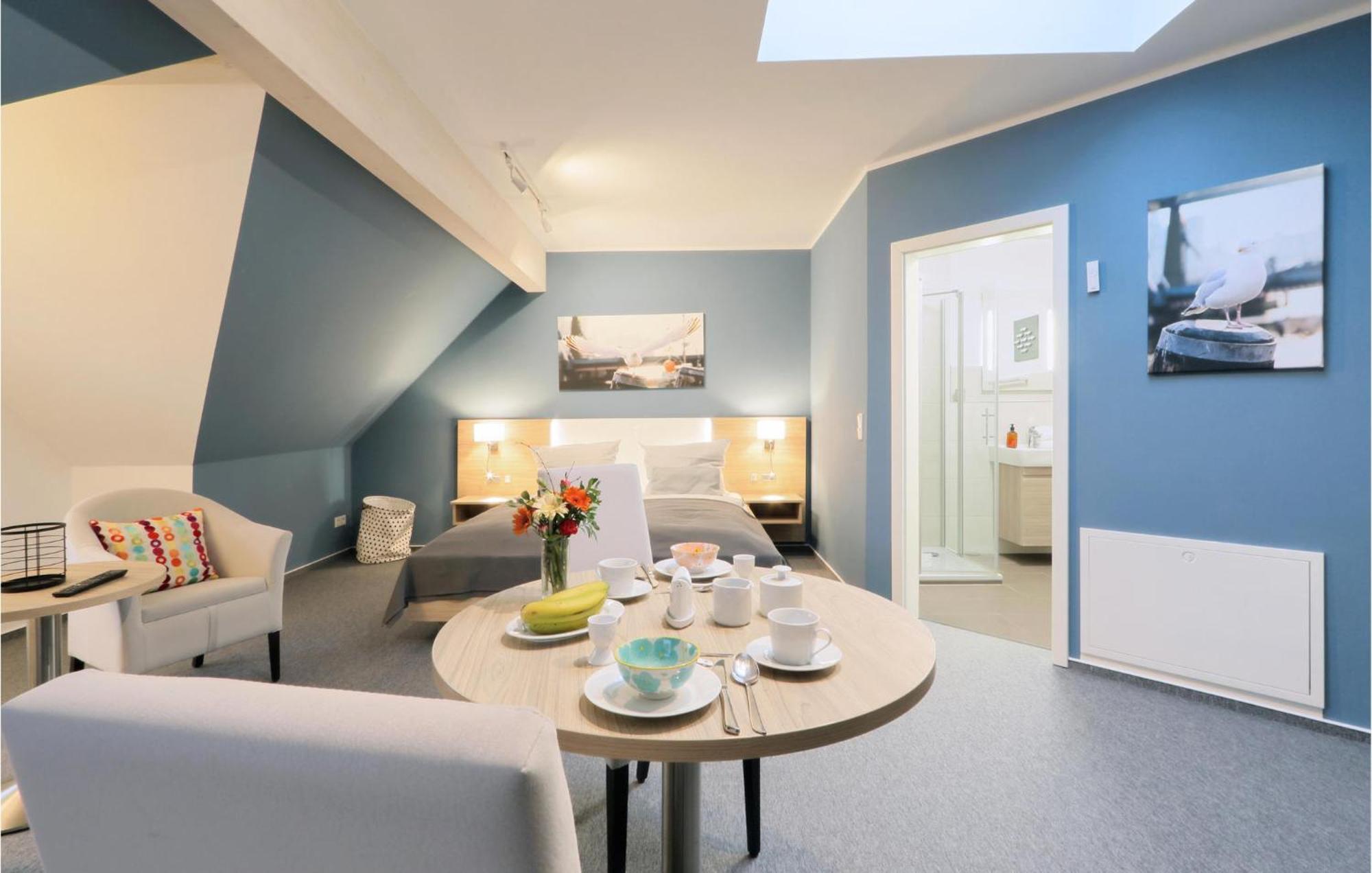 Gorgeous Apartment In Dagebuell With Kitchenette Exterior photo